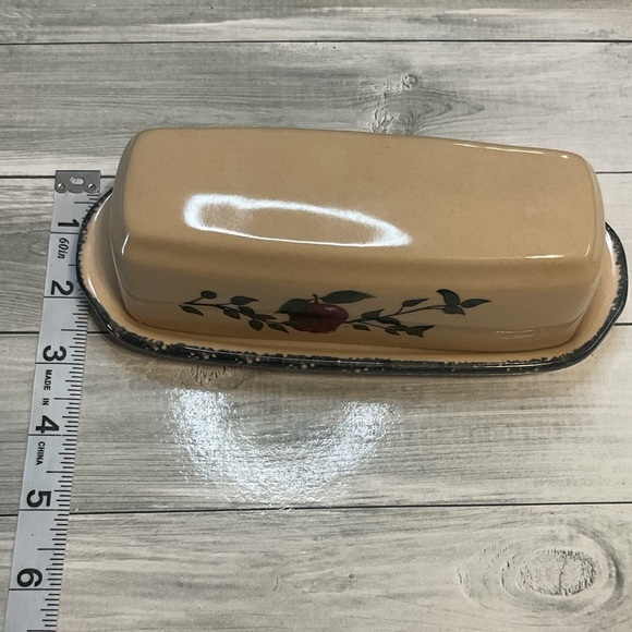 Vintage cottagecore country Tan Butter Dish Apple Design kitchenware - Picture 4 of 7